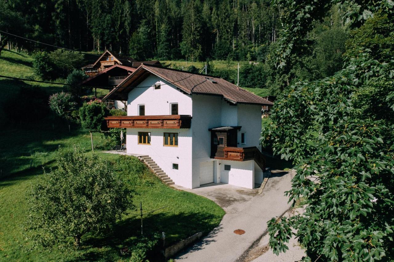 Bacherlhaus Apartment *